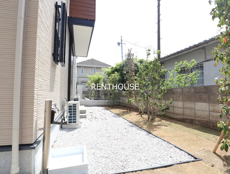 飛田給2丁目戸建て  ベランダ