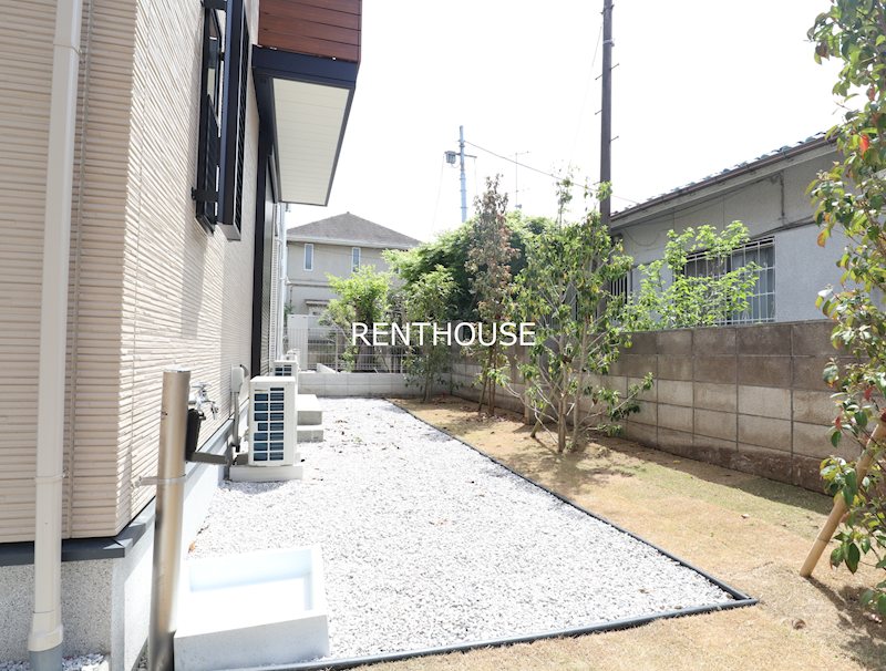 飛田給2丁目戸建て  ベランダ