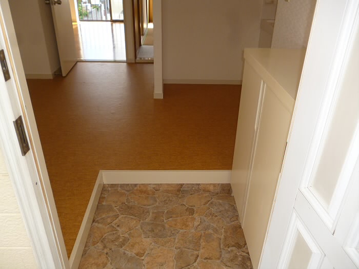 ハイツアベニュー 玄関