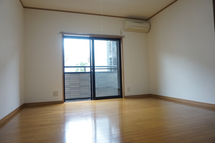 パディハウス    リビング