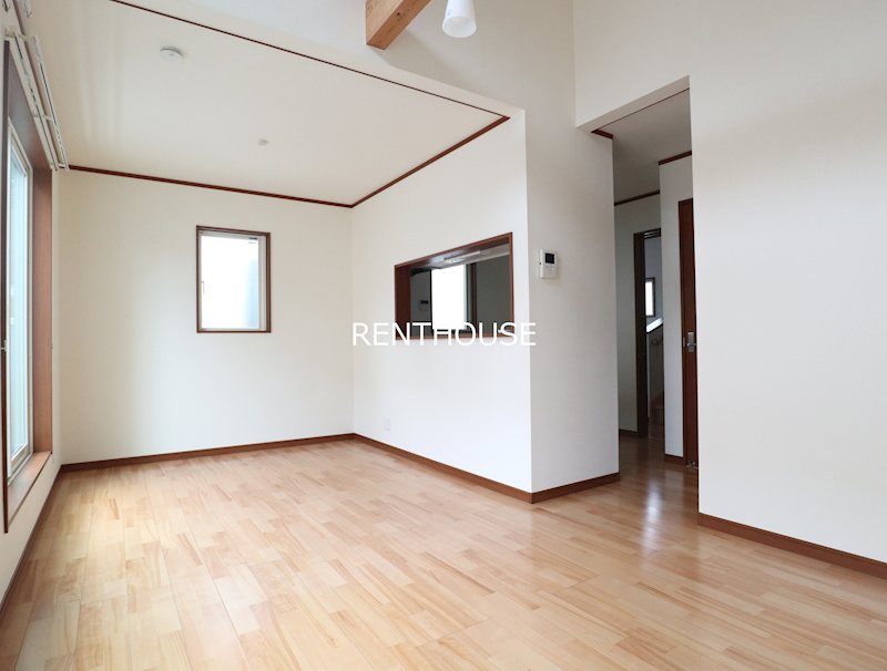 緑町3丁目戸建 リビング