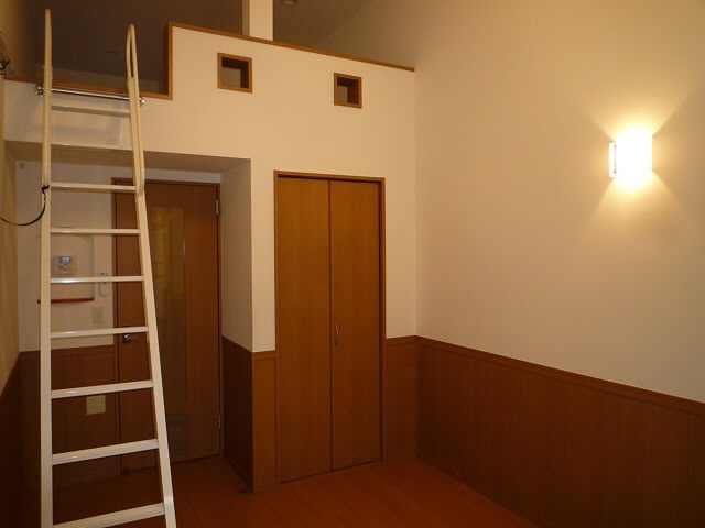 モンシャトー明大前 ベッドルーム