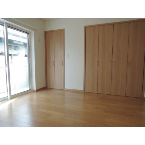 サンハイム ベッドルーム