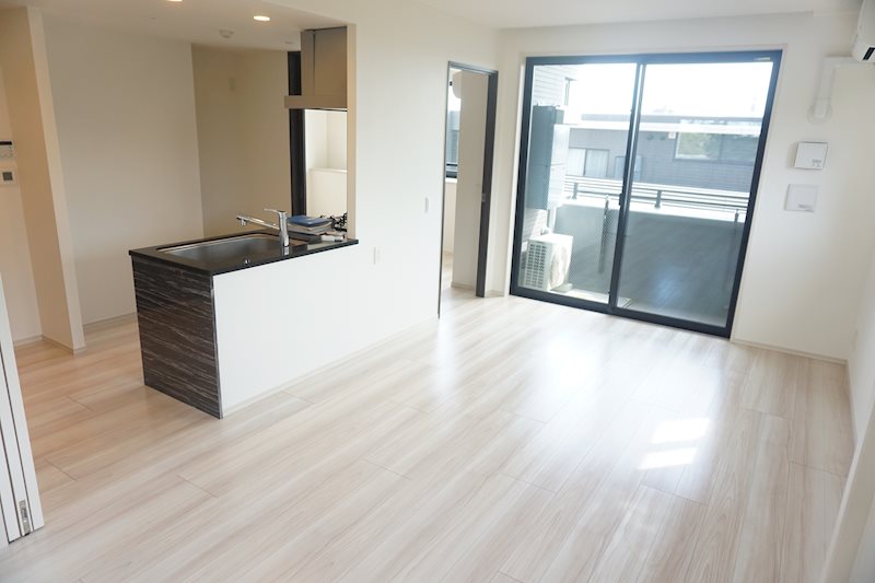 GRANPASEO明大前（グランパセオメイダイマエ） リビング