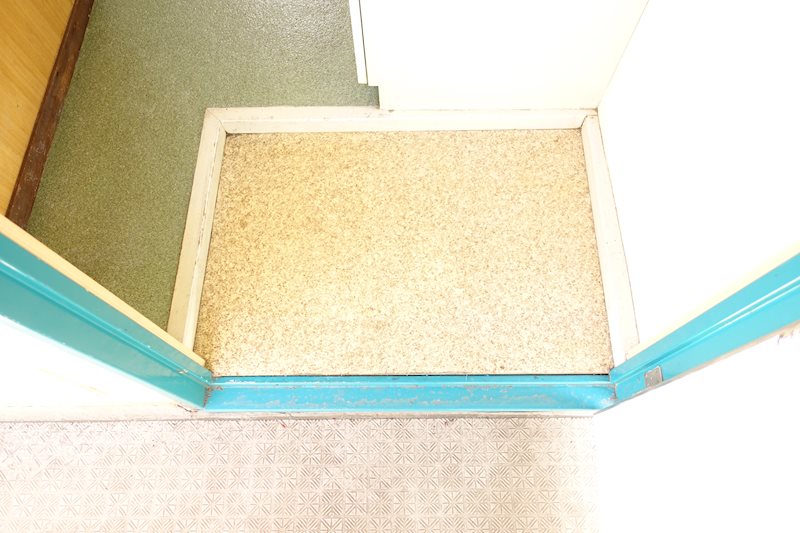 藤の木ハイツ　弊社専任 玄関