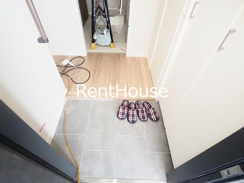 （仮称）下高井戸５丁目メゾン西棟 玄関