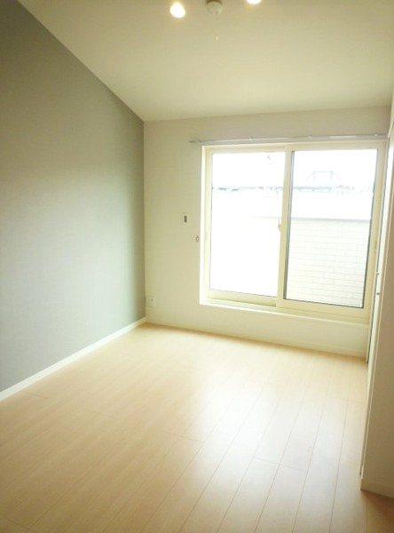 メゾンヴェルトゥ リビング