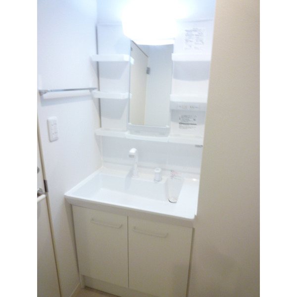 メゾンヴェルトゥ 風呂画像