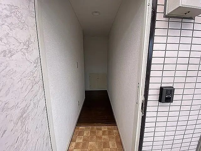 ハイネスGORO 玄関