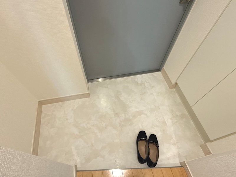 プライマル方南町 玄関