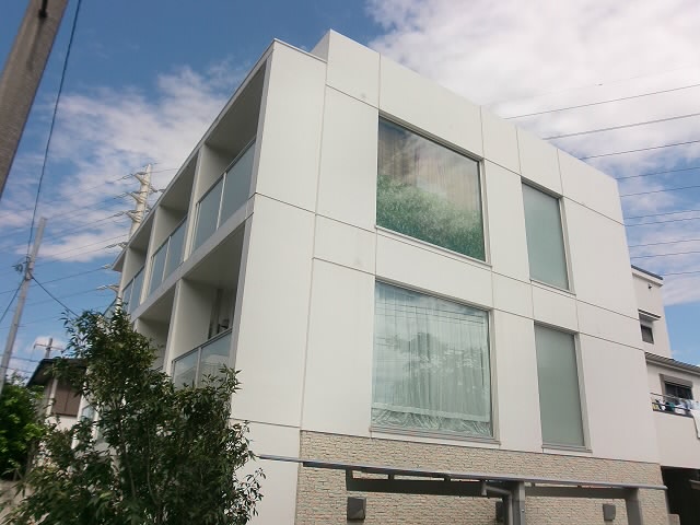 コンフォール 外観