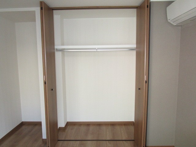 その他32