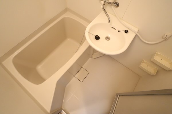 サンパラッツオ参番館　弊社管理物件  風呂画像