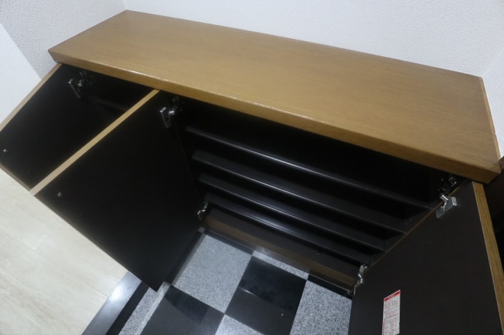 ターンドール 玄関