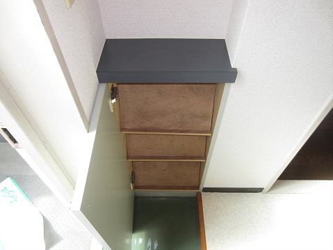 ボヘミアンテラス   玄関