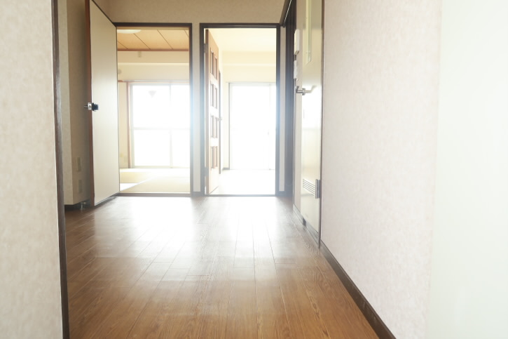 YSコア    玄関