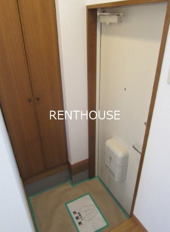 ドゥーフォンティーヌ 玄関
