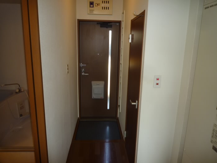 サンモール府中  玄関