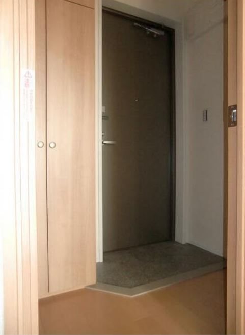 フェリーチェ   玄関