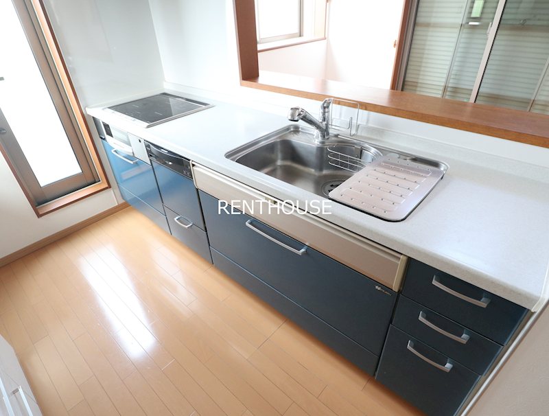2丁目戸建て キッチン