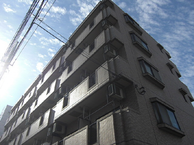メゾンシェ―ヌ   外観