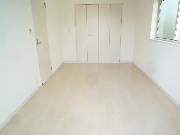 府中市白糸台戸建  玄関