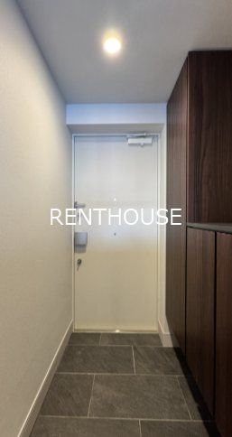 イニシア調布  玄関