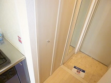 グランドガーラ代田橋 玄関