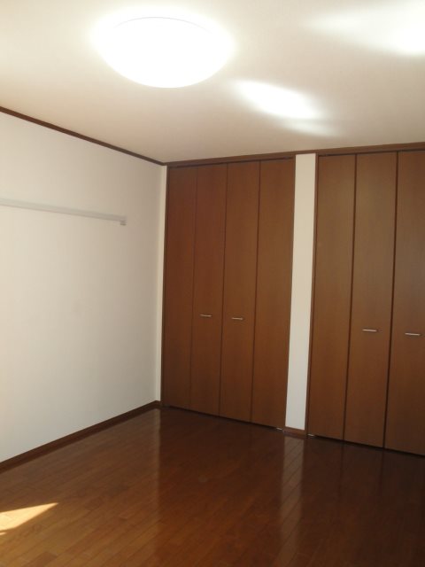 ベッドルーム