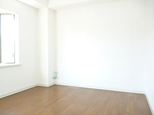 ロイヤルハイムI ベッドルーム