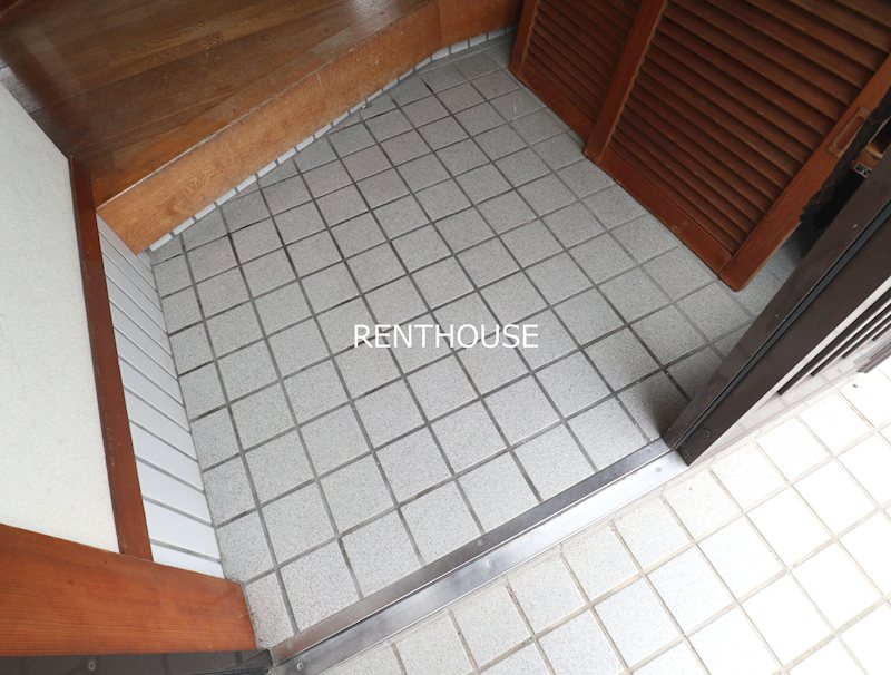 中和泉5丁目戸建【当店管理物件】 玄関