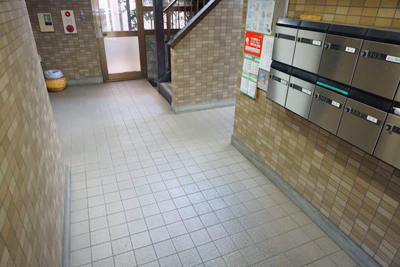 東京都世田谷区赤堤２丁目 エントランス