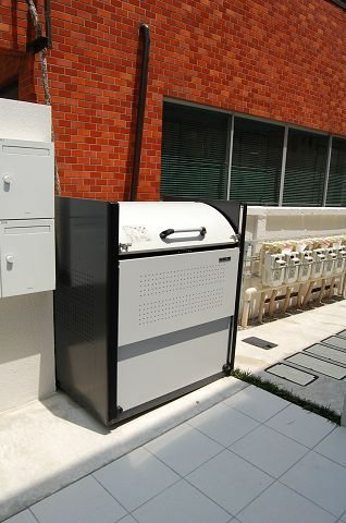 その他8