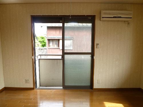 ベッドルーム