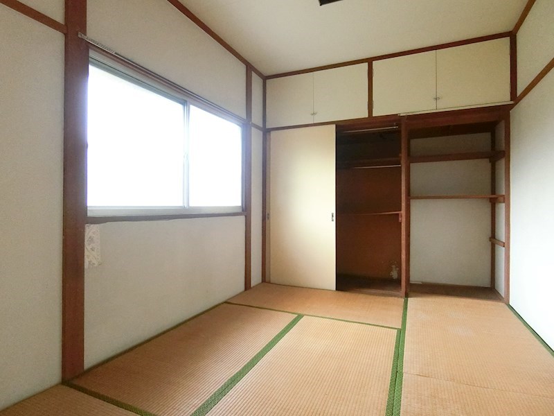 ベッドルーム
