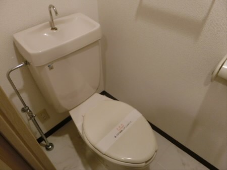 東京都武蔵野市中町２丁目 トイレ