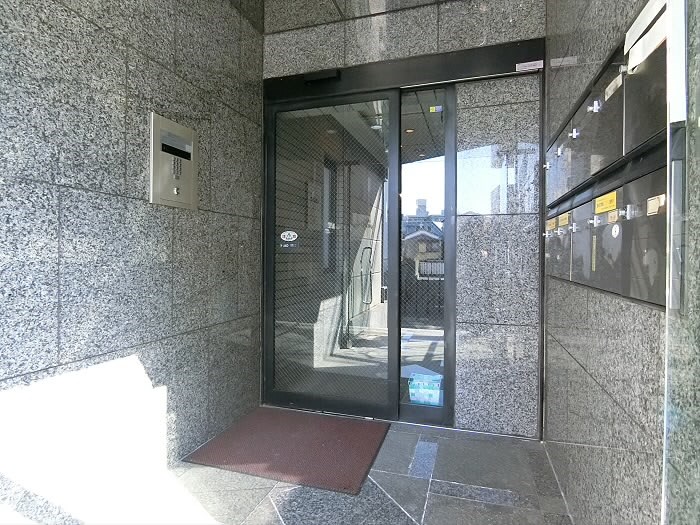東京都渋谷区本町１丁目 エントランス