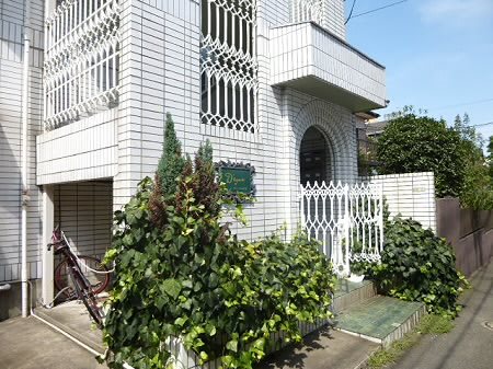 東京都世田谷区松原３丁目 エントランス