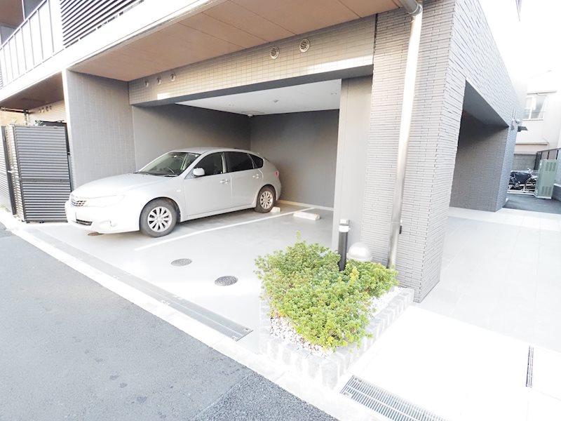 東京都世田谷区大原２丁目 駐車場