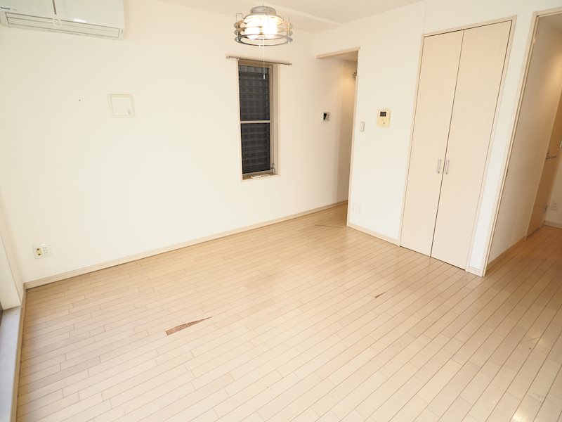 東京都世田谷区北沢５丁目 リビング
