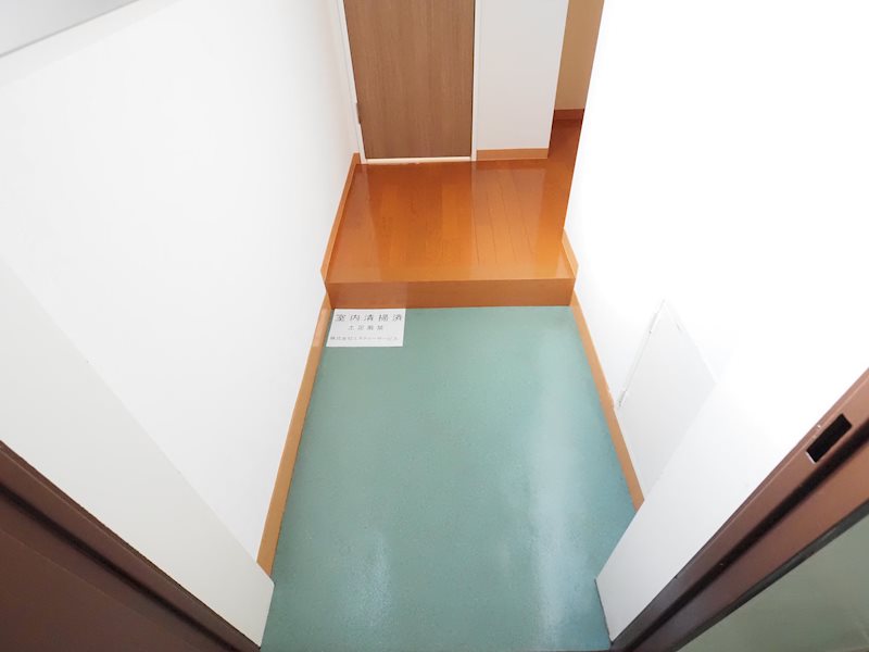 東京都杉並区和泉１丁目 玄関