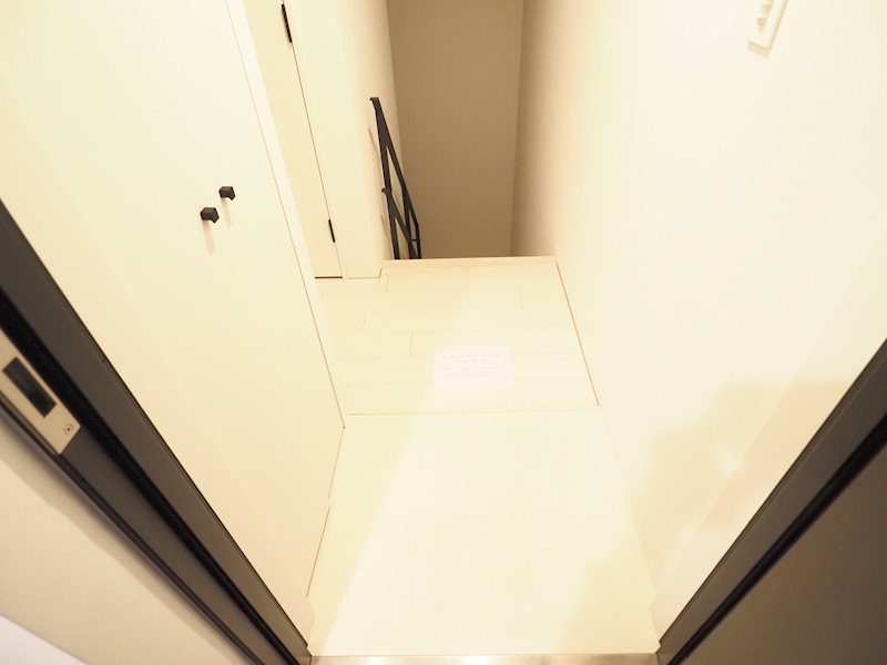 東京都渋谷区本町１丁目 玄関