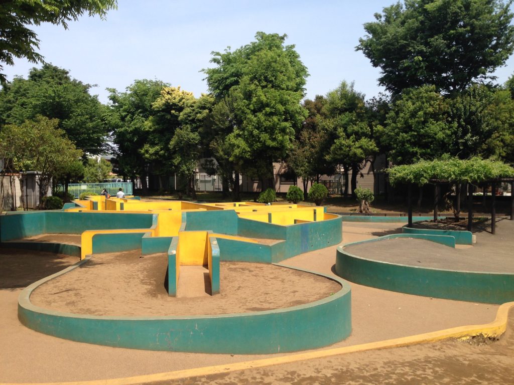 東京都世田谷区松原６丁目 公園