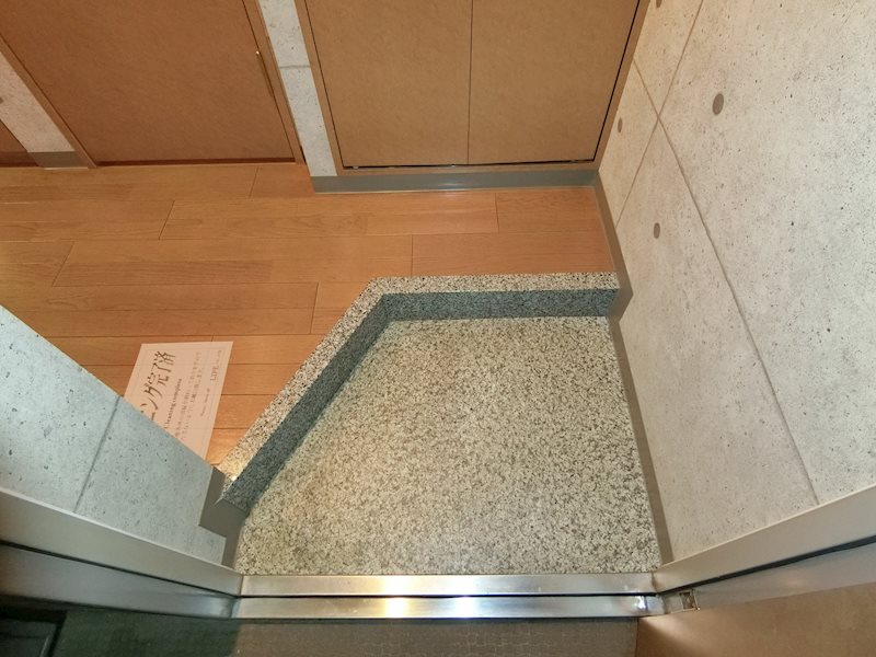 フェニックス笹塚駅前 玄関