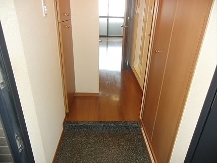 トーシンフェニックス笹塚駅前弐番館 玄関