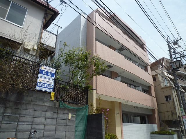 東京都世田谷区松原５丁目 エントランス