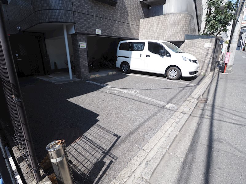 東京都世田谷区松原１丁目 駐車場