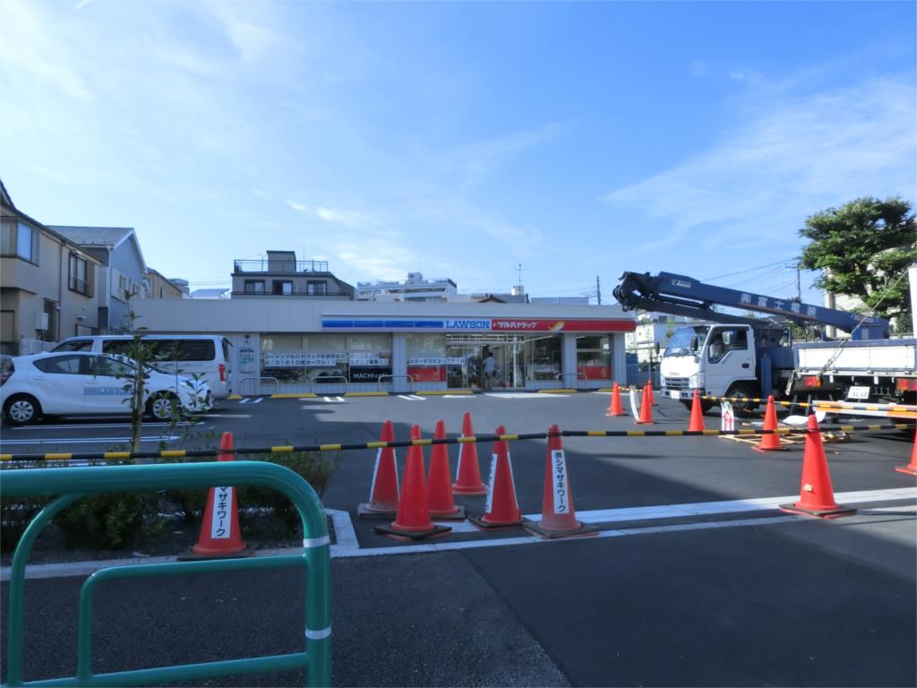 東京都杉並区和田１丁目 ドラッグストア