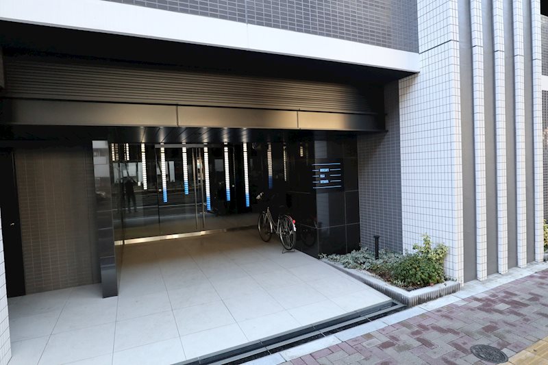 東京都渋谷区幡ヶ谷１丁目 エントランス
