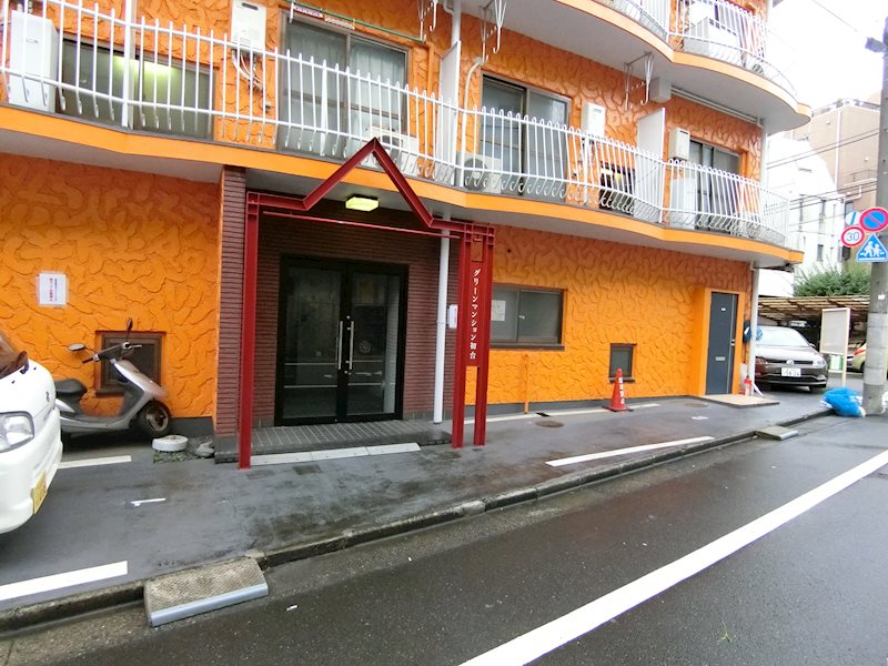 東京都渋谷区初台２丁目 エントランス